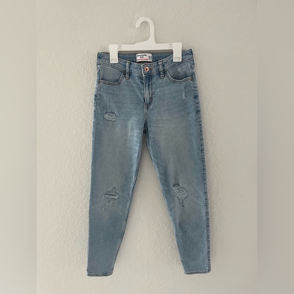 abercrombie kids Bottoms Abercrombie Kids Jeans Highrise Mini Mom 314 Years Old For Girls